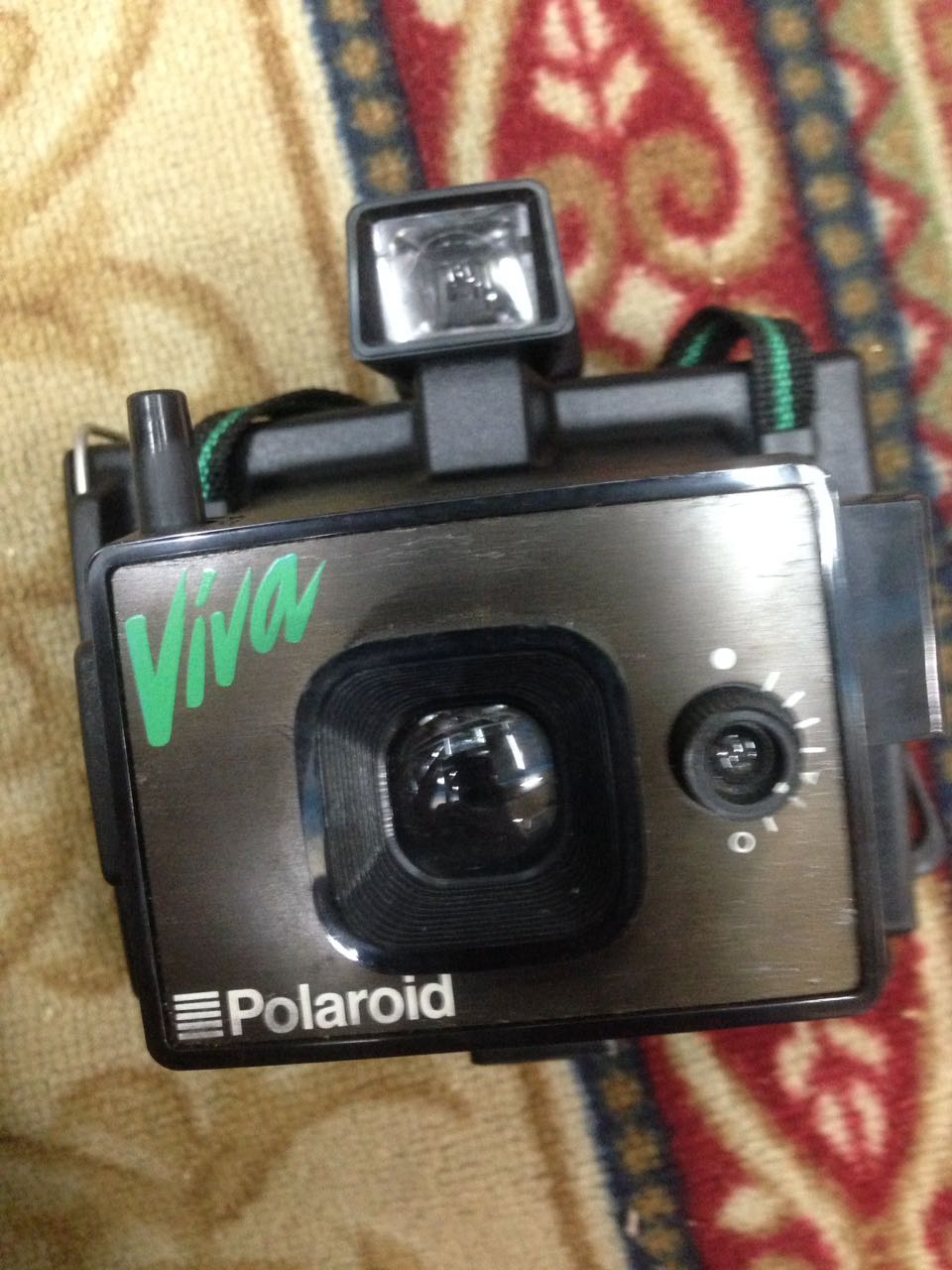 viva Polaroid